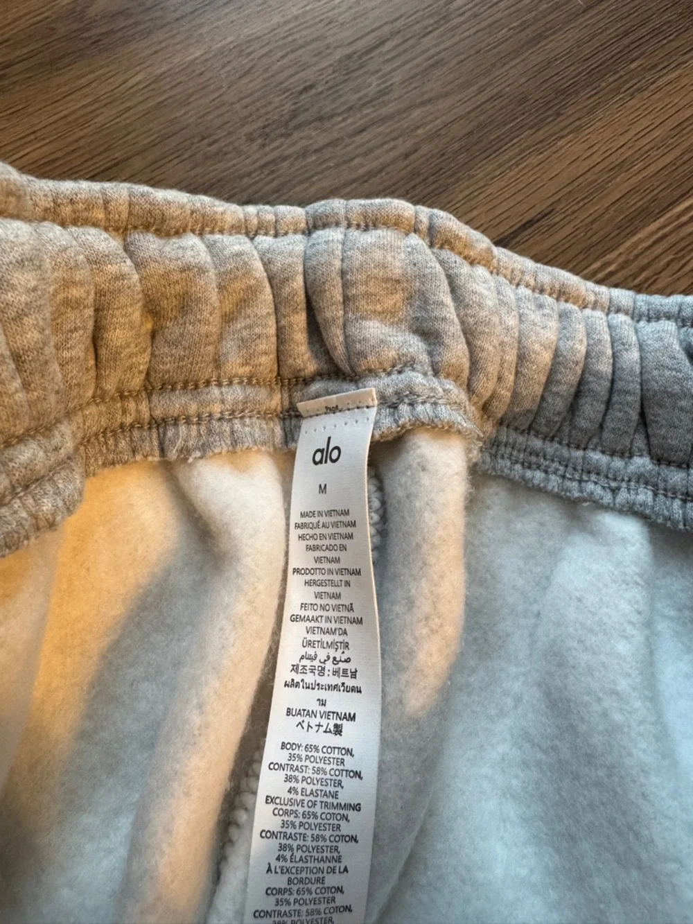Alo Accolade Grey Sweat Set - Picture 5 of 8
